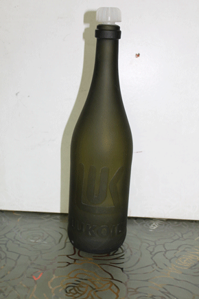 Эмблема на бутылке гравировка