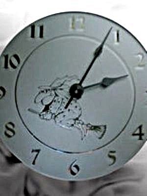 ЧАСЫ ИЗ СТЕКЛА