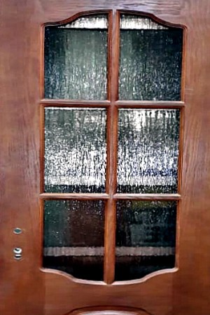 Рифленое стекло для межкомнатных дверей