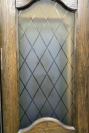 Стекло с алмазной гранью для межкомнатных дверей.