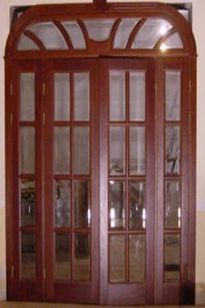 СТЕКЛА ДЛЯ УЛИЧНЫХ ДВЕРЕЙ