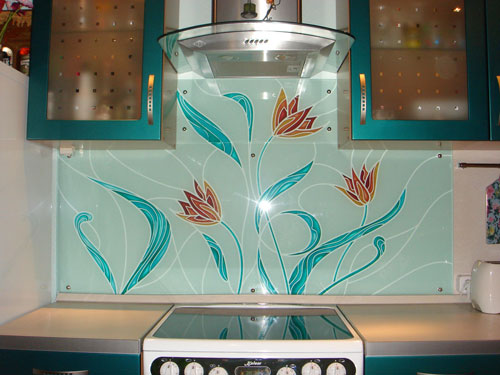 Стеклянный фартук для кухни с рисунком
