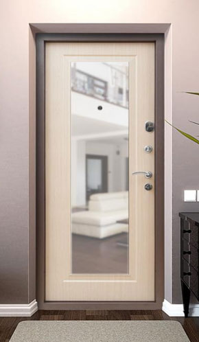 Замена разбитого зеркала в двери