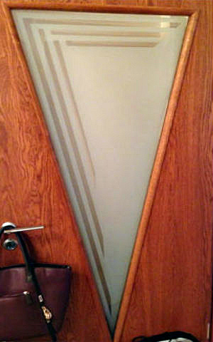 Пескоструйный матовый рисунок.