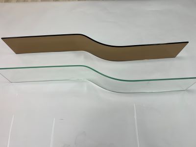 Гнутая стеклянная полка
