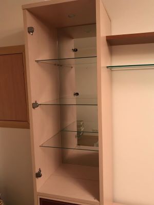 Прямые стеклянные полки