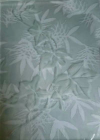 Пескоструйный рисунок на рифленом стекле.