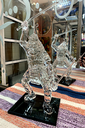 Склейка стеклоизделий. УФ-склейка стекла