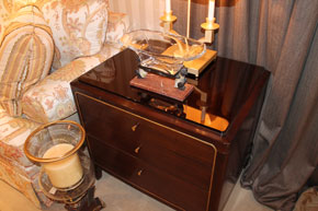 Стеклянная столешница на деревянную тумбу